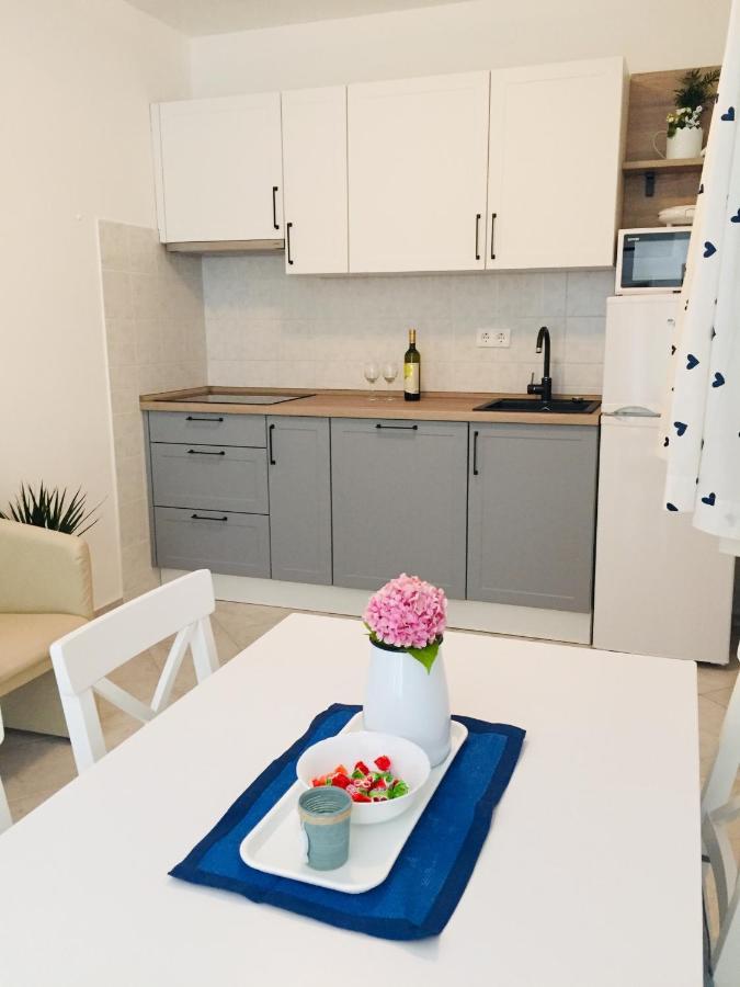 Sukošan Holiday Home Casa Bianca מראה חיצוני תמונה