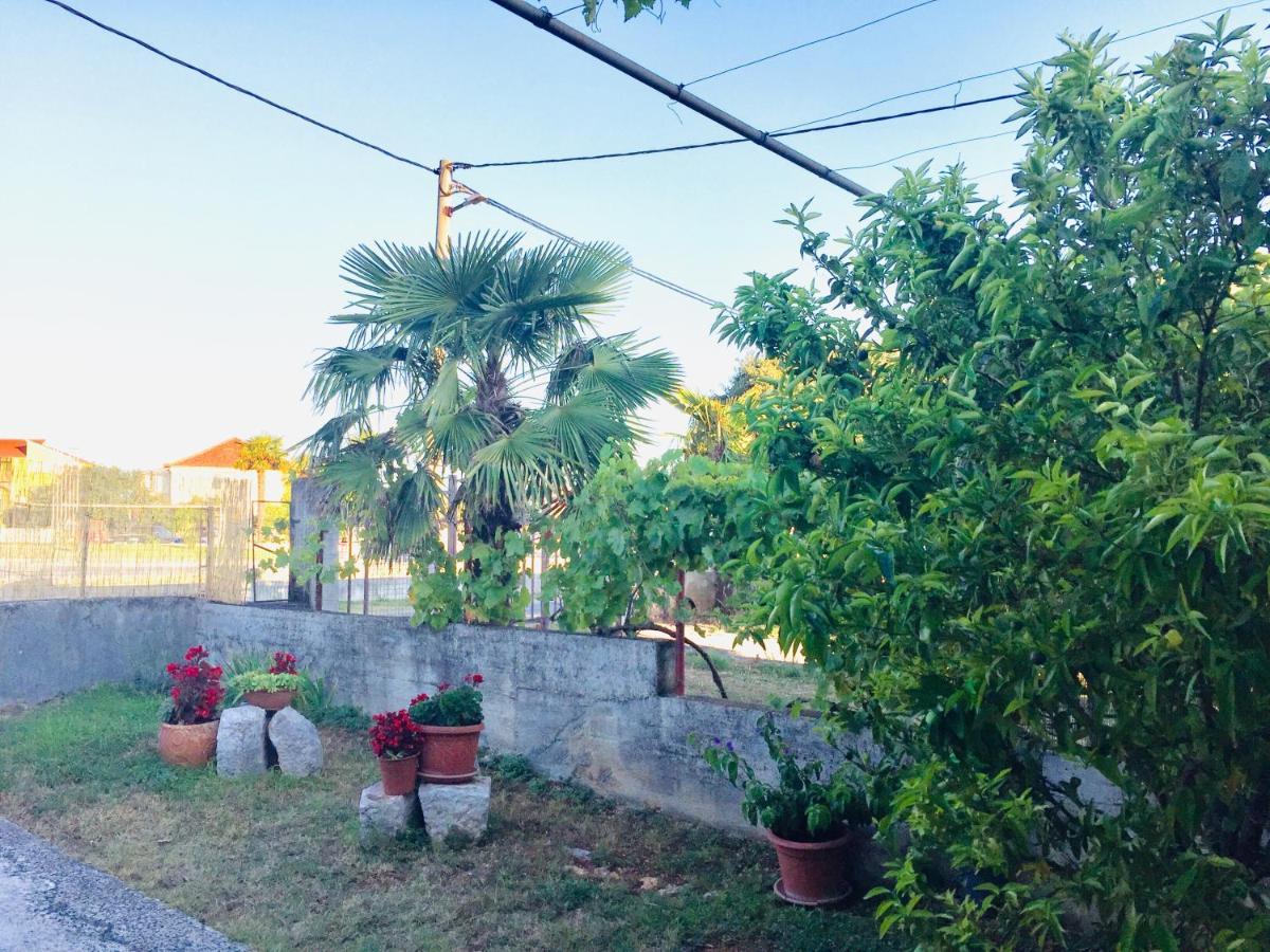 Sukošan Holiday Home Casa Bianca מראה חיצוני תמונה