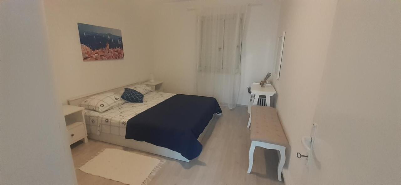 Sukošan Holiday Home Casa Bianca מראה חיצוני תמונה